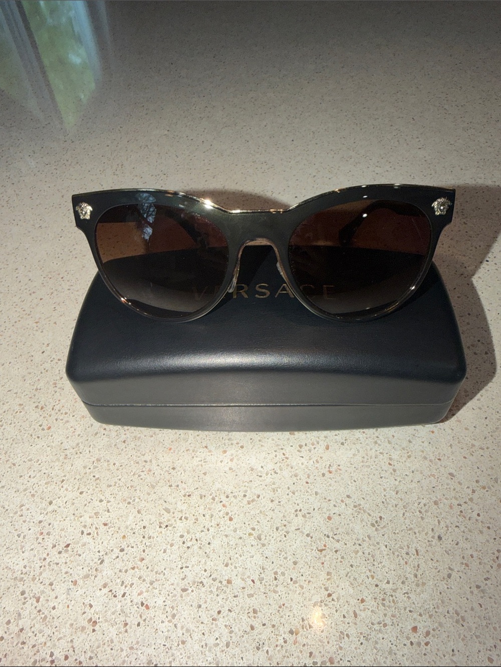 Versace VE2198 1252/13 Brown Gradient Sunglasses Gold Top Bar Medusa w Case